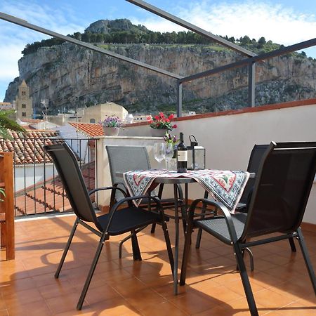 Terrazza Del Cortile - By Vacation Service Чефалу Екстер'єр фото